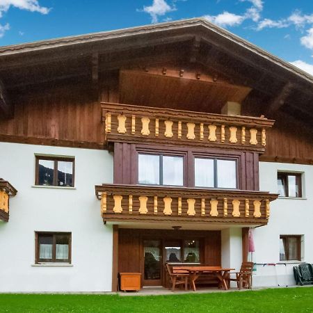 Apartment On The Mountainside In Зільберталь Екстер'єр фото